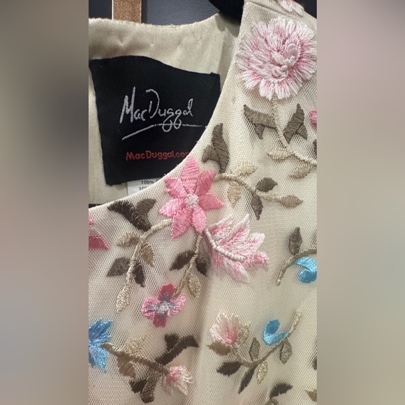 Mac Duggal 35111 Bishop Sleeve Embroidered Dress - Picture 7 of 9